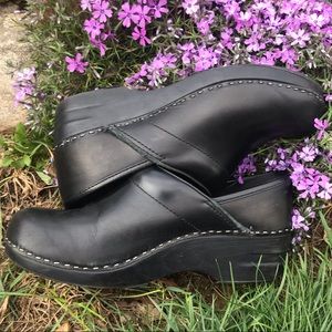 LL Bean Black Clogs Sz 9